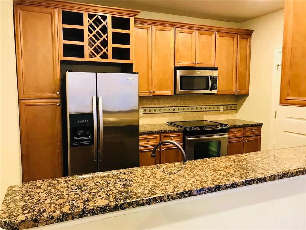 901 Abernathy Road Unit 5140, Atlanta, Georgia 30328, 2 Bedrooms Bedrooms, ,2 BathroomsBathrooms,Residential,Sold,901 Abernathy Road Unit 5140,5961420