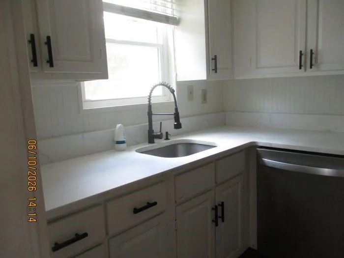 4060 Haverhill Drive Ne Unit A, Atlanta, Georgia 30342, 3 Bedrooms Bedrooms, 0 ,2 BathroomsBathrooms,Residential,Sold,4060 Haverhill Drive Ne Unit A,7792035