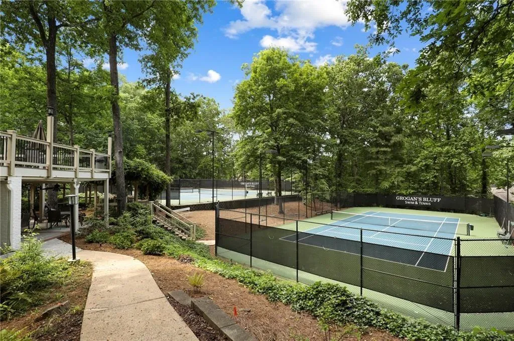 43 Wing Mill, Atlanta, Georgia 30350, 5 Bedrooms Bedrooms, ,4 BathroomsBathrooms,Residential,For Sale,43 Wing Mill,7753988