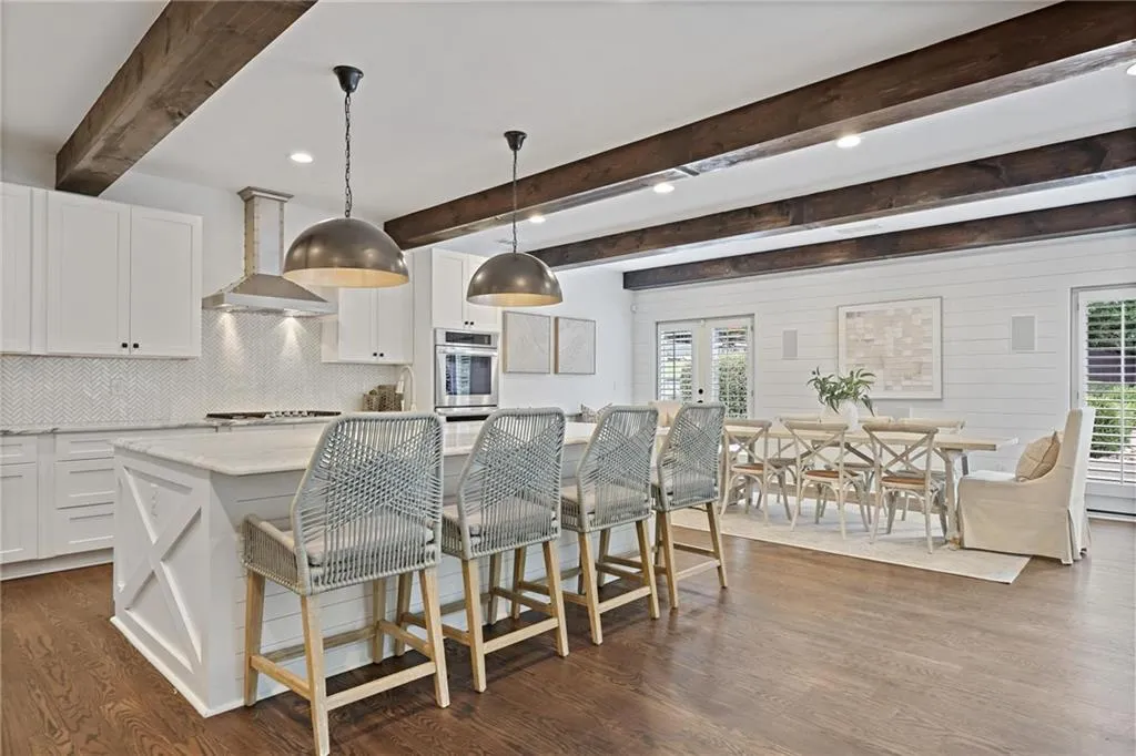 5860 Riverwood Drive, Atlanta, Georgia 30328, 5 Bedrooms Bedrooms, ,4 BathroomsBathrooms,Residential,For Sale,5860 Riverwood Drive,7648399 5860 Riverwood Drive, Atlanta, Georgia 30328, 5 Bedrooms Bedrooms, ,4 BathroomsBathrooms,Residential,For Sale,5860 Riverwood Drive,7648399