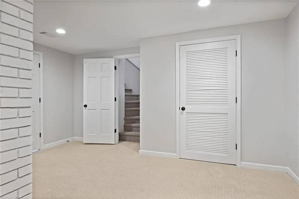 5860 Riverwood Drive, Atlanta, Georgia 30328, 5 Bedrooms Bedrooms, ,4 BathroomsBathrooms,Residential,For Sale,5860 Riverwood Drive,7648399 5860 Riverwood Drive, Atlanta, Georgia 30328, 5 Bedrooms Bedrooms, ,4 BathroomsBathrooms,Residential,For Sale,5860 Riverwood Drive,7648399