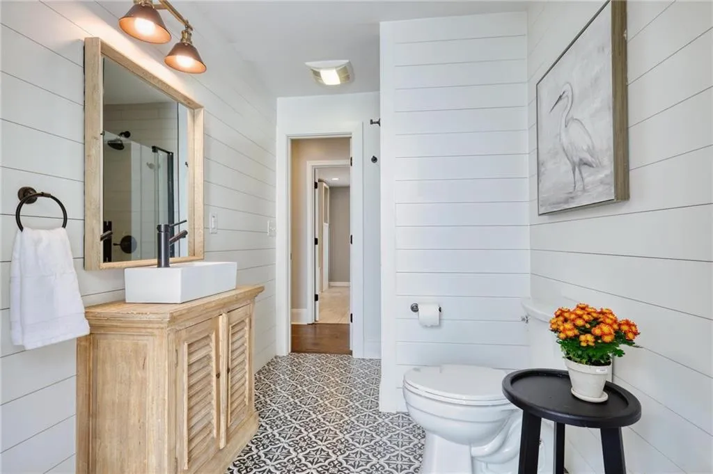 5860 Riverwood Drive, Atlanta, Georgia 30328, 5 Bedrooms Bedrooms, ,4 BathroomsBathrooms,Residential,For Sale,5860 Riverwood Drive,7648399 5860 Riverwood Drive, Atlanta, Georgia 30328, 5 Bedrooms Bedrooms, ,4 BathroomsBathrooms,Residential,For Sale,5860 Riverwood Drive,7648399