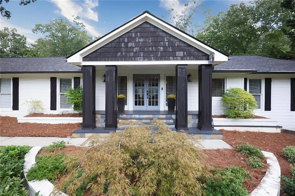 5860 Riverwood Drive, Atlanta, Georgia 30328, 5 Bedrooms Bedrooms, ,4 BathroomsBathrooms,Residential,For Sale,5860 Riverwood Drive,7648399