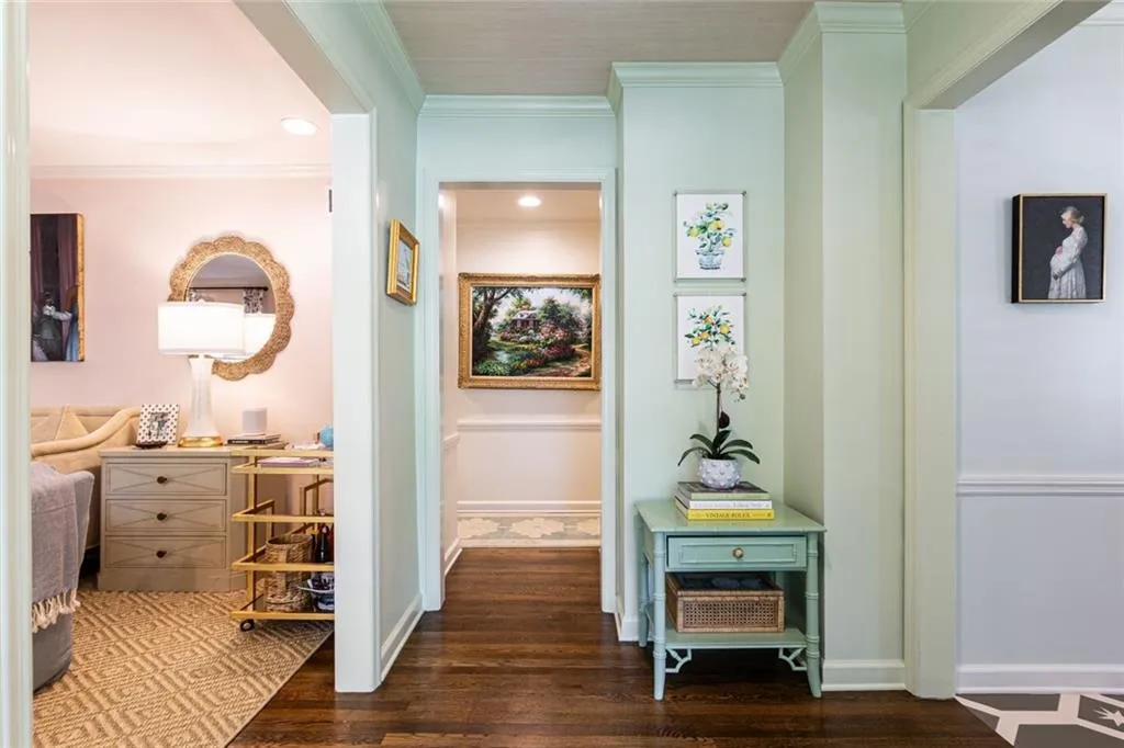 755 Northland Court, Atlanta, Georgia 30342, 5 Bedrooms Bedrooms, ,3 BathroomsBathrooms,Residential,Sold,755 Northland Court,7482217