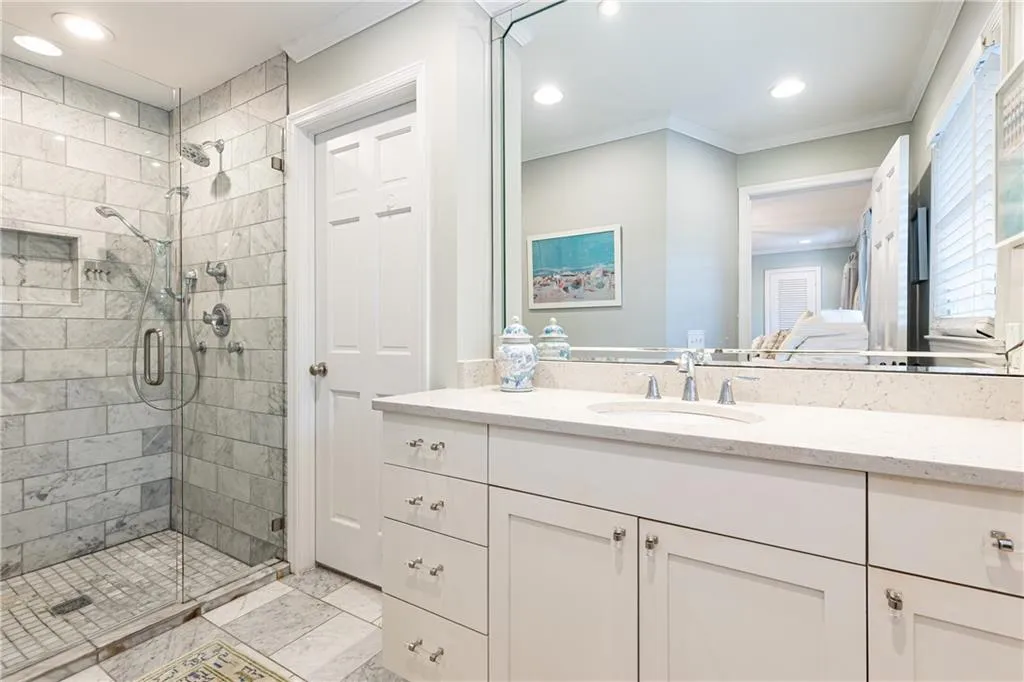 755 Northland Court, Atlanta, Georgia 30342, 5 Bedrooms Bedrooms, ,3 BathroomsBathrooms,Residential,Sold,755 Northland Court,7482217