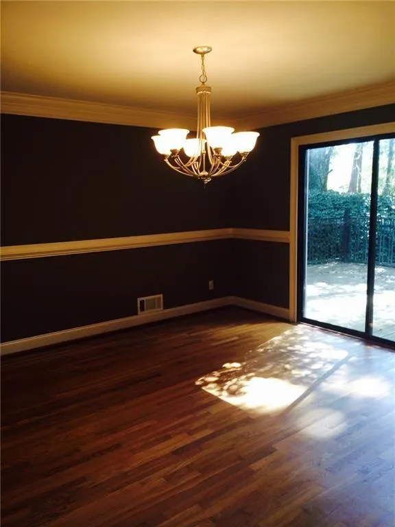 9500 Huntcliff Trace, Atlanta, Georgia 30350, 6 Bedrooms Bedrooms, ,4 BathroomsBathrooms,Residential,Sold,9500 Huntcliff Trace,6753338