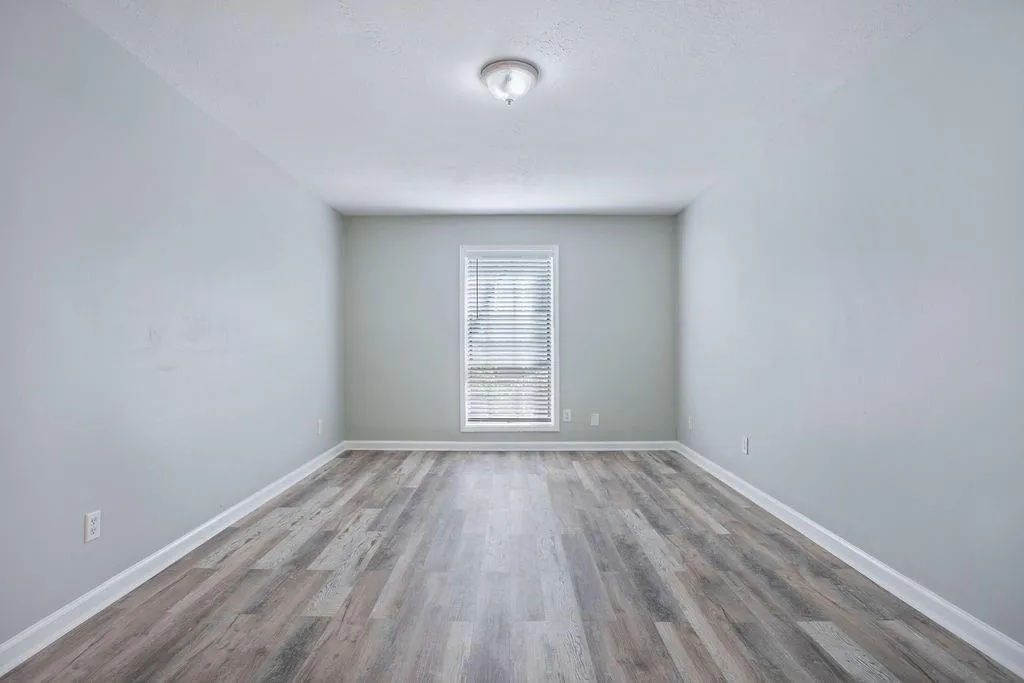 6851 Roswell Road Unit D25, Sandy Springs, Georgia 30328, 2 Bedrooms Bedrooms, ,2 BathroomsBathrooms,Residential,Sold,6851 Roswell Road Unit D25,7126614