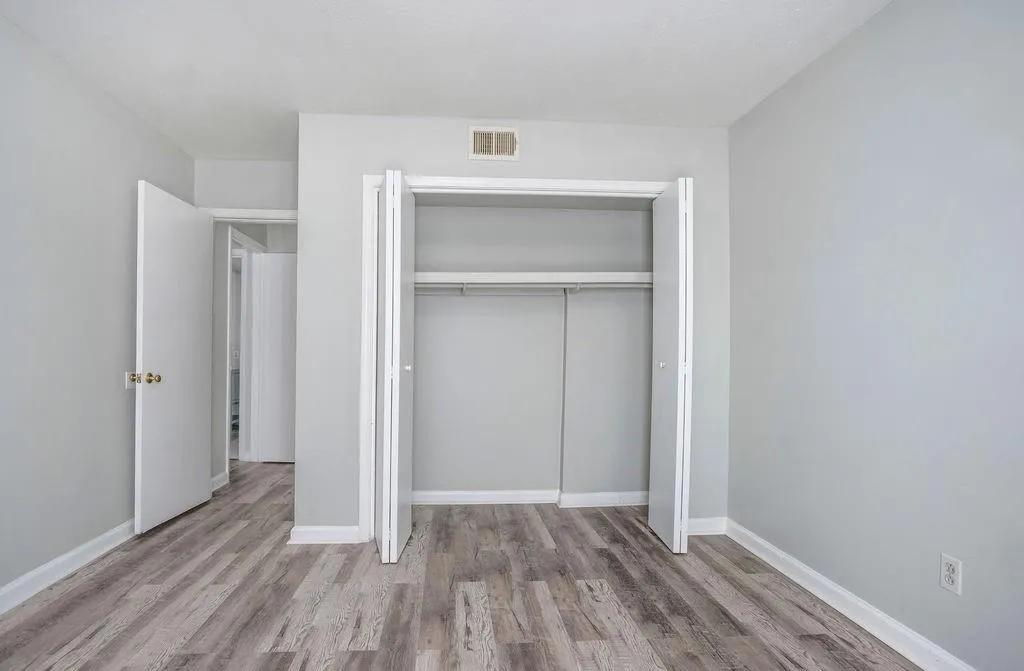 6851 Roswell Road Unit D25, Sandy Springs, Georgia 30328, 2 Bedrooms Bedrooms, ,2 BathroomsBathrooms,Residential,Sold,6851 Roswell Road Unit D25,7126614