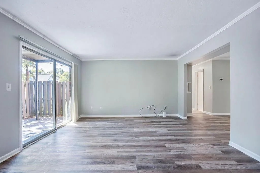 6851 Roswell Road Unit D25, Sandy Springs, Georgia 30328, 2 Bedrooms Bedrooms, ,2 BathroomsBathrooms,Residential,Sold,6851 Roswell Road Unit D25,7126614