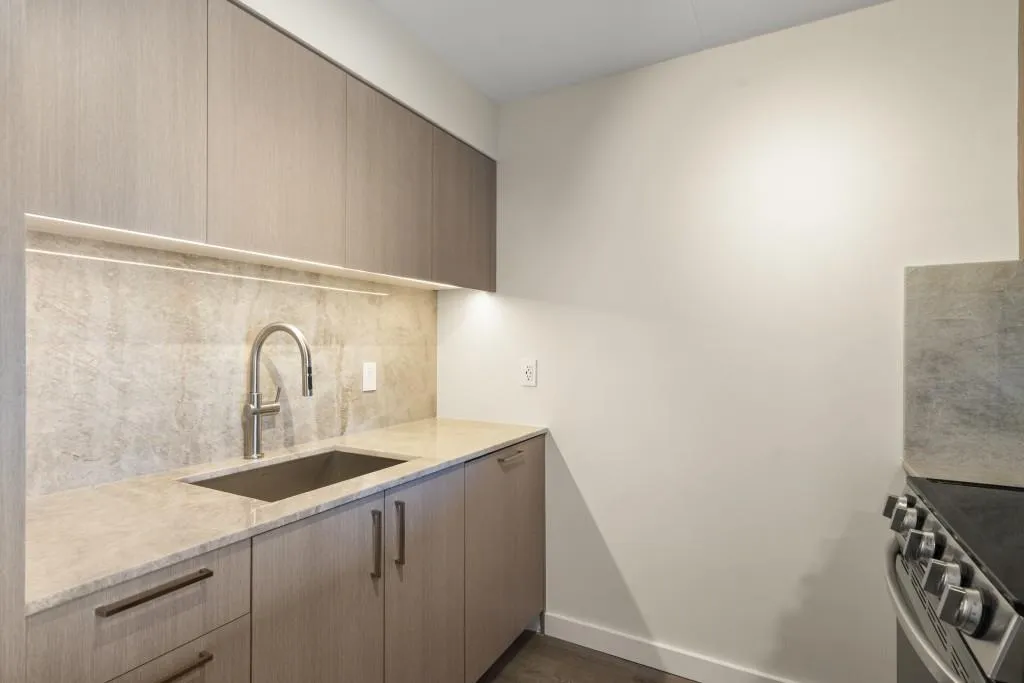 2460 Peachtree Road Ne Unit 1409, Atlanta, Georgia 30305, 2 Bedrooms Bedrooms, 0 ,2 BathroomsBathrooms,Residential,Sold,2460 Peachtree Road Ne Unit 1409,7806931
