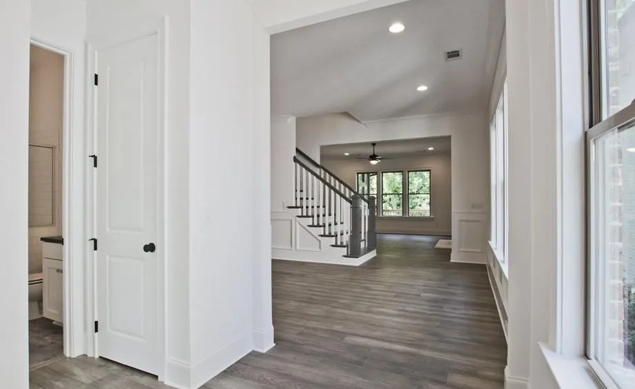 6422 Lucent Lane, Sandy Springs, Georgia 30328, 5 Bedrooms Bedrooms, ,4 BathroomsBathrooms,Residential,Sold,6422 Lucent Lane,6544123