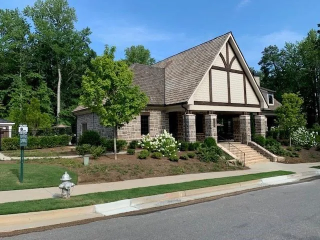 6422 Lucent Lane, Sandy Springs, Georgia 30328, 5 Bedrooms Bedrooms, ,4 BathroomsBathrooms,Residential,Sold,6422 Lucent Lane,6544123