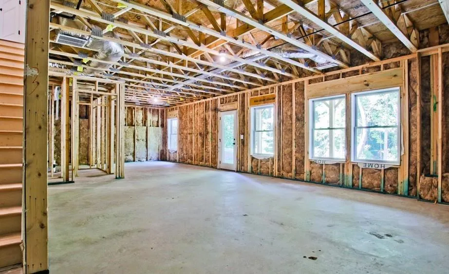 6422 Lucent Lane, Sandy Springs, Georgia 30328, 5 Bedrooms Bedrooms, ,4 BathroomsBathrooms,Residential,Sold,6422 Lucent Lane,6544123