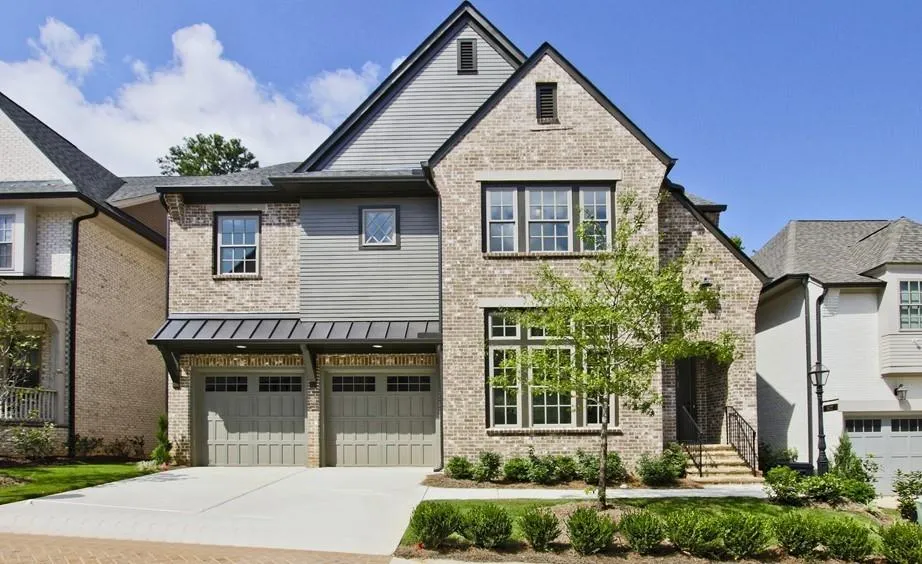 6422 Lucent Lane, Sandy Springs, Georgia 30328, 5 Bedrooms Bedrooms, ,4 BathroomsBathrooms,Residential,Sold,6422 Lucent Lane,6544123