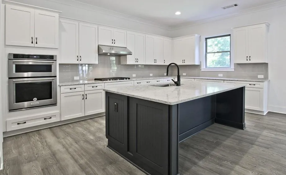 6422 Lucent Lane, Sandy Springs, Georgia 30328, 5 Bedrooms Bedrooms, ,4 BathroomsBathrooms,Residential,Sold,6422 Lucent Lane,6544123