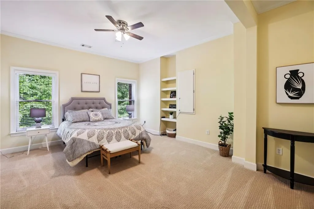 7798 Stables Drive, Atlanta, Georgia 30350, 6 Bedrooms Bedrooms, ,5 BathroomsBathrooms,Residential,Sold,7798 Stables Drive,7450756