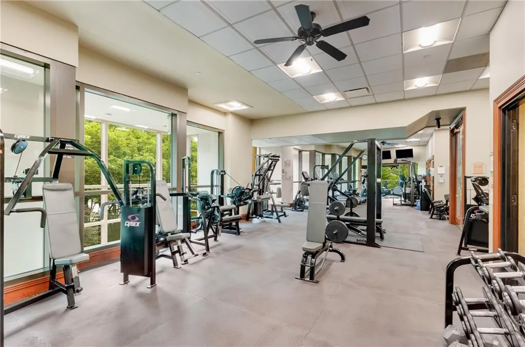 750 Park Avenue Ne Unit 19e, Atlanta, Georgia 30326, 2 Bedrooms Bedrooms, ,2 BathroomsBathrooms,Residential,For Sale,750 Park Avenue Ne Unit 19e,7535915
