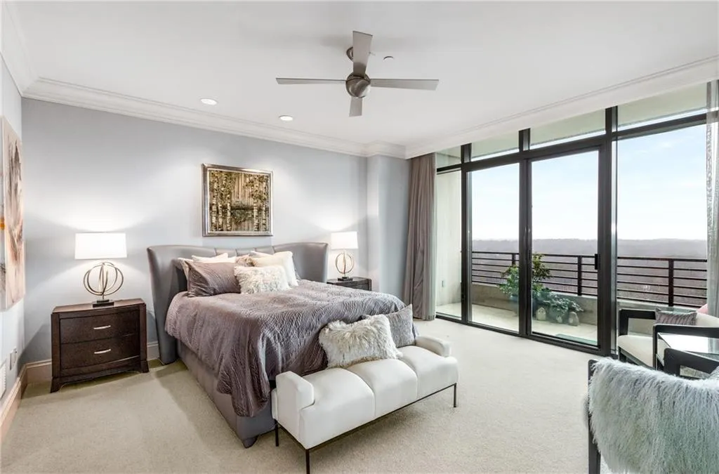 750 Park Avenue Ne Unit 19e, Atlanta, Georgia 30326, 2 Bedrooms Bedrooms, ,2 BathroomsBathrooms,Residential,For Sale,750 Park Avenue Ne Unit 19e,7535915
