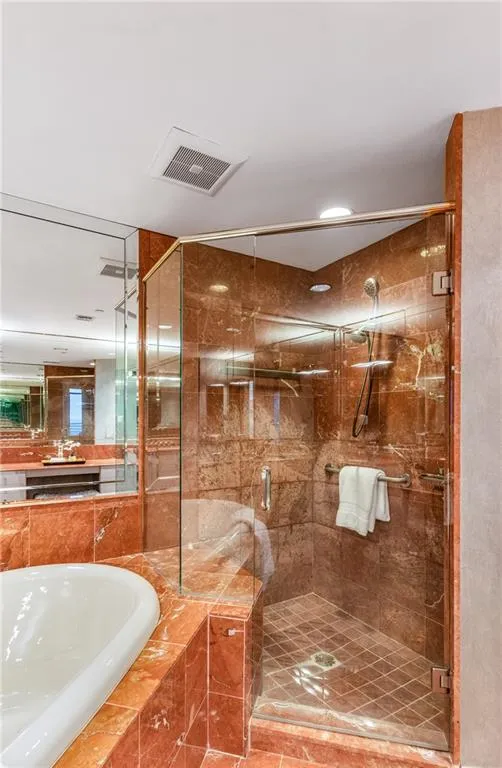 750 Park Avenue Ne Unit 19e, Atlanta, Georgia 30326, 2 Bedrooms Bedrooms, ,2 BathroomsBathrooms,Residential,For Sale,750 Park Avenue Ne Unit 19e,7535915