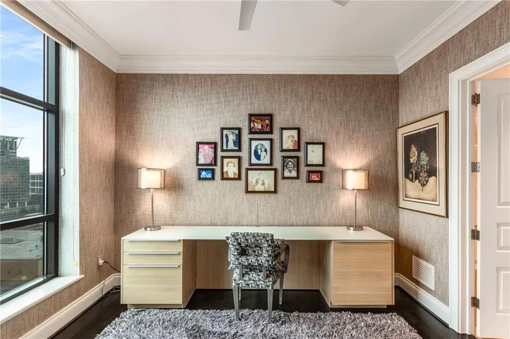 750 Park Avenue Ne Unit 19e, Atlanta, Georgia 30326, 2 Bedrooms Bedrooms, ,2 BathroomsBathrooms,Residential,For Sale,750 Park Avenue Ne Unit 19e,7535915