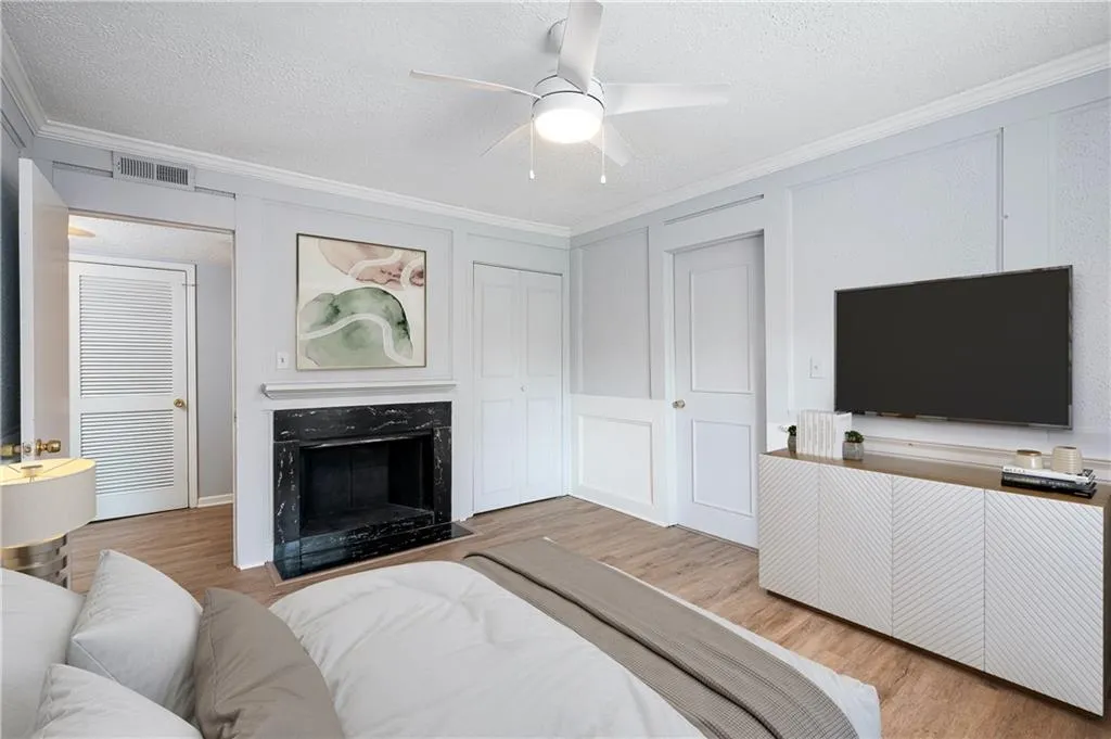 6851 Roswell Road Unit K23, Sandy Springs, Georgia 30328, 3 Bedrooms Bedrooms, ,2 BathroomsBathrooms,Residential,Sold,6851 Roswell Road Unit K23,7081845