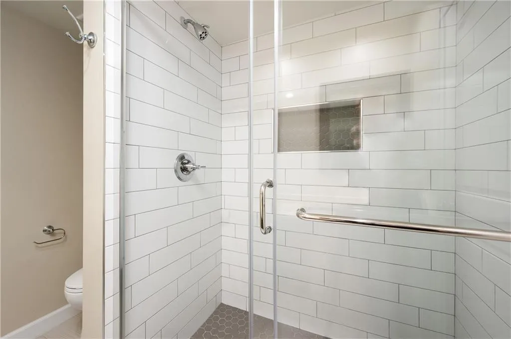 6851 Roswell Road Unit K23, Sandy Springs, Georgia 30328, 3 Bedrooms Bedrooms, ,2 BathroomsBathrooms,Residential,Sold,6851 Roswell Road Unit K23,7081845