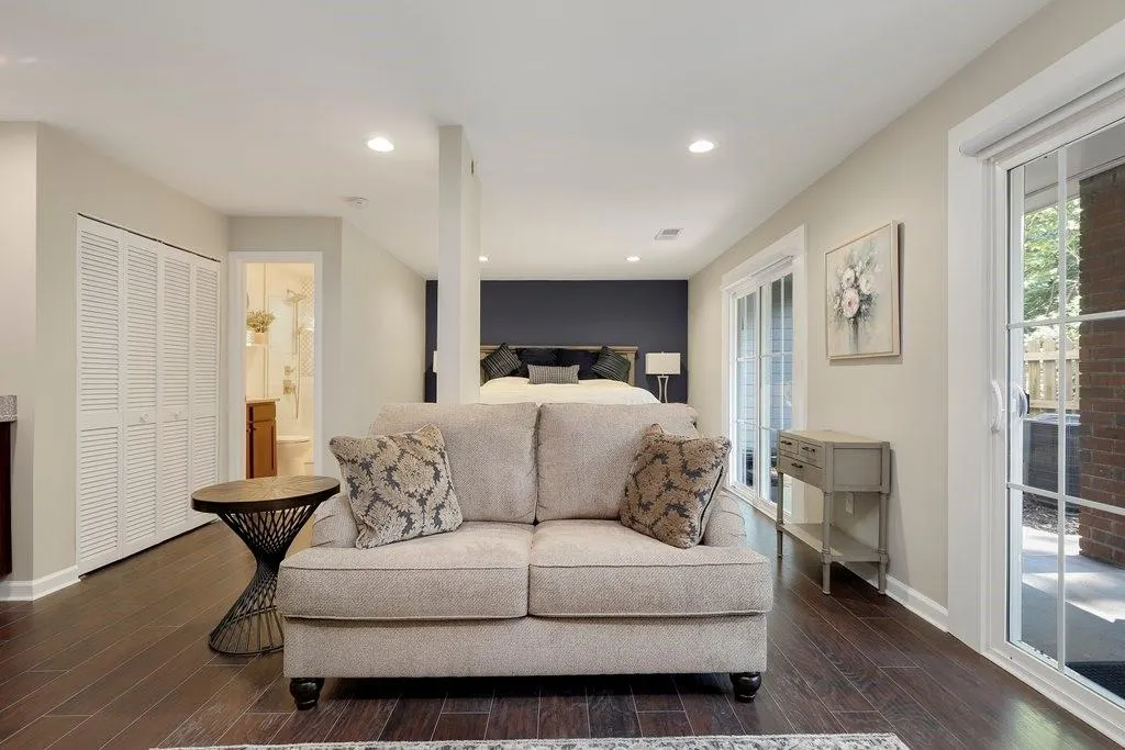 201 Brandywine Circle, Sandy Springs, Georgia 30350, 4 Bedrooms Bedrooms, ,3 BathroomsBathrooms,Residential,Sold,201 Brandywine Circle,7107593