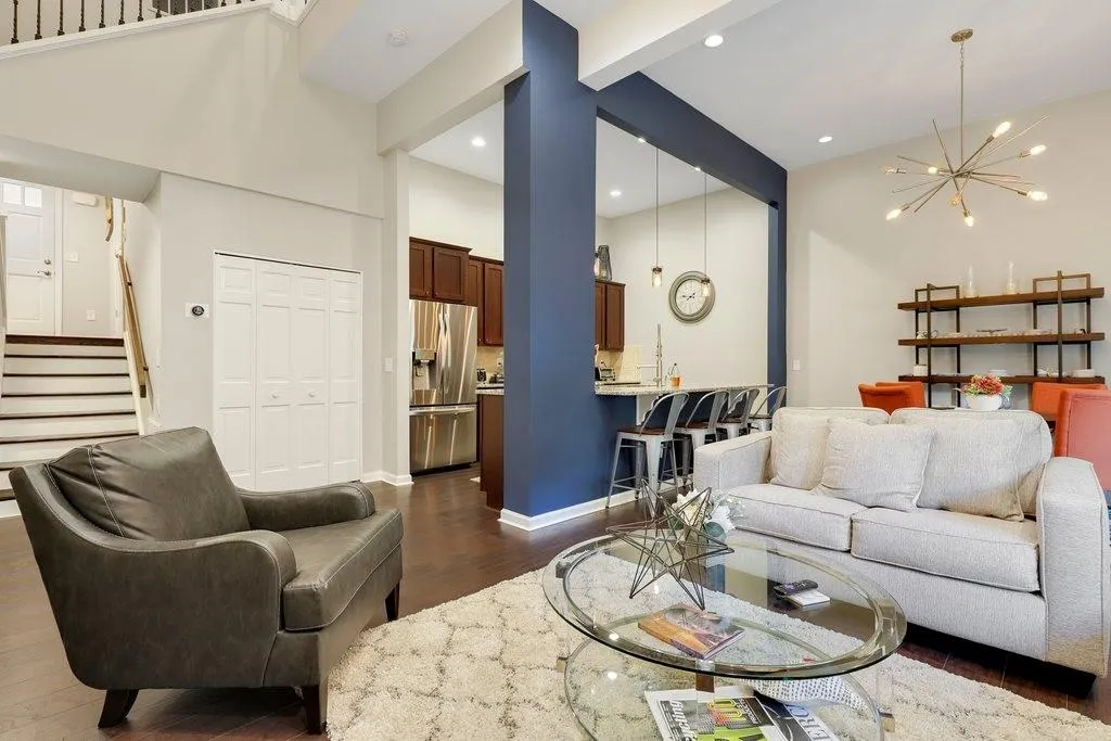 201 Brandywine Circle, Sandy Springs, Georgia 30350, 4 Bedrooms Bedrooms, ,3 BathroomsBathrooms,Residential,Sold,201 Brandywine Circle,7107593