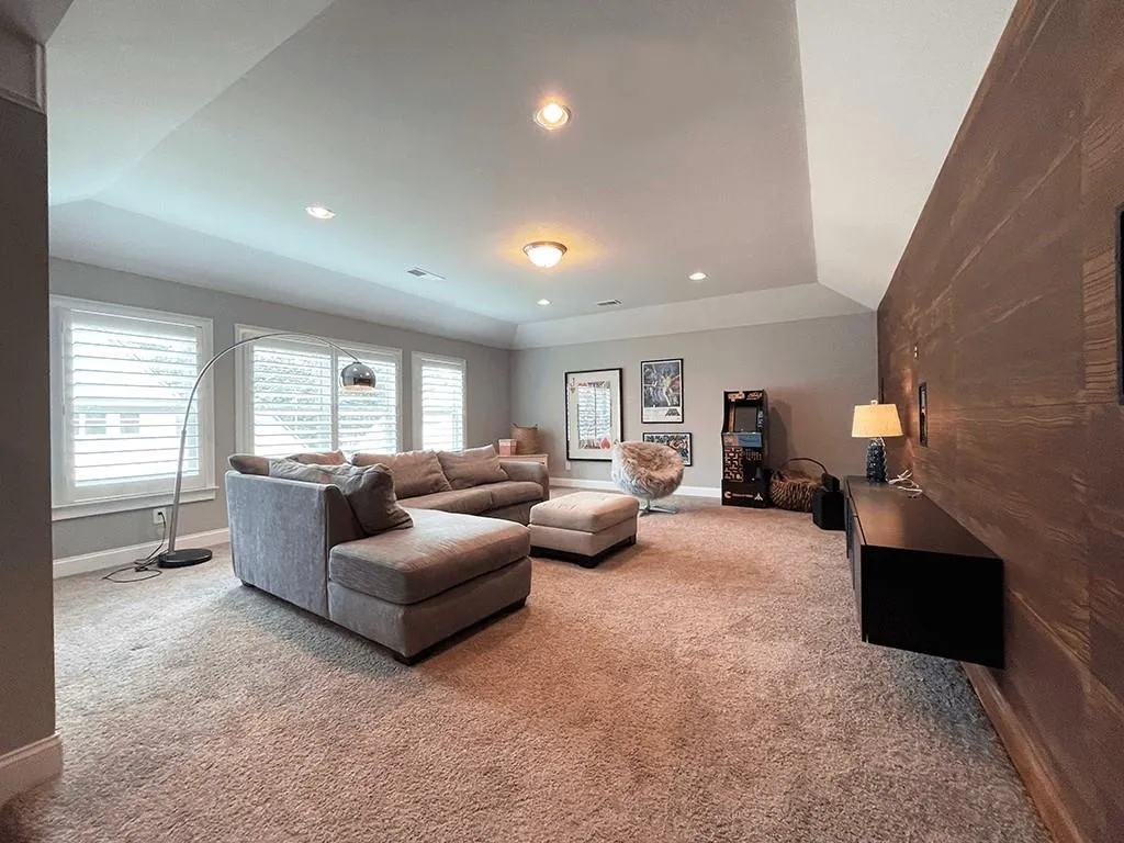 120 Spalding Trace, Sandy Springs, Georgia 30328, 7 Bedrooms Bedrooms, ,6 BathroomsBathrooms,Residential,Sold,120 Spalding Trace,7259610