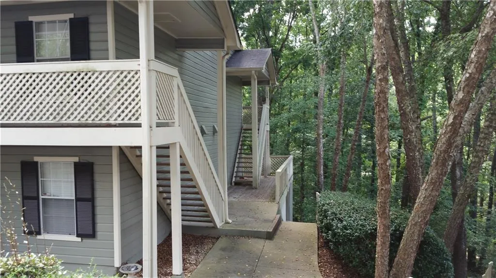 1207 Vicksburg Place, Sandy Springs, Georgia 30350, 2 Bedrooms Bedrooms, ,2 BathroomsBathrooms,Residential,Sold,1207 Vicksburg Place,5731278