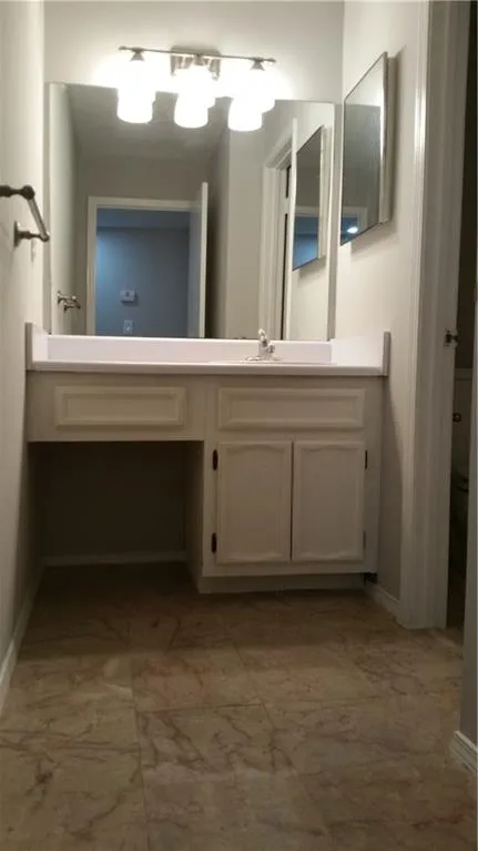 1207 Vicksburg Place, Sandy Springs, Georgia 30350, 2 Bedrooms Bedrooms, ,2 BathroomsBathrooms,Residential,Sold,1207 Vicksburg Place,5731278