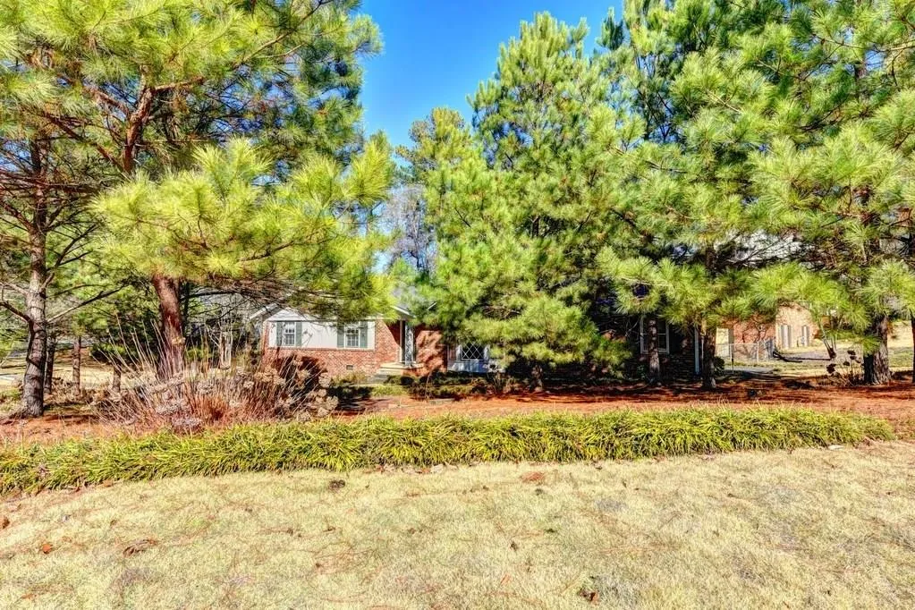 45 Bonnie Lane, Sandy Springs, Georgia 30328, 3 Bedrooms Bedrooms, ,2 BathroomsBathrooms,Residential,Sold,45 Bonnie Lane,6118302