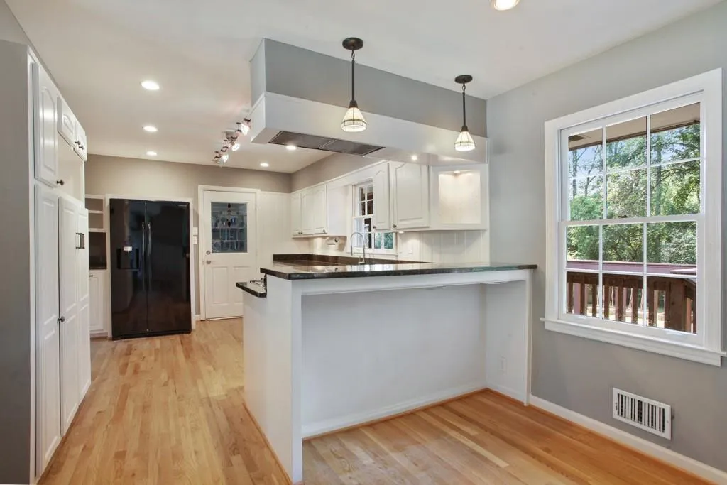 5930 Garber Drive, Sandy Springs, Georgia 30328, 4 Bedrooms Bedrooms, ,3 BathroomsBathrooms,Residential,Sold,5930 Garber Drive,6504563