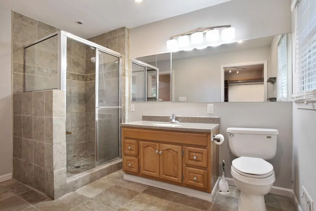 5930 Garber Drive, Sandy Springs, Georgia 30328, 4 Bedrooms Bedrooms, ,3 BathroomsBathrooms,Residential,Sold,5930 Garber Drive,6504563