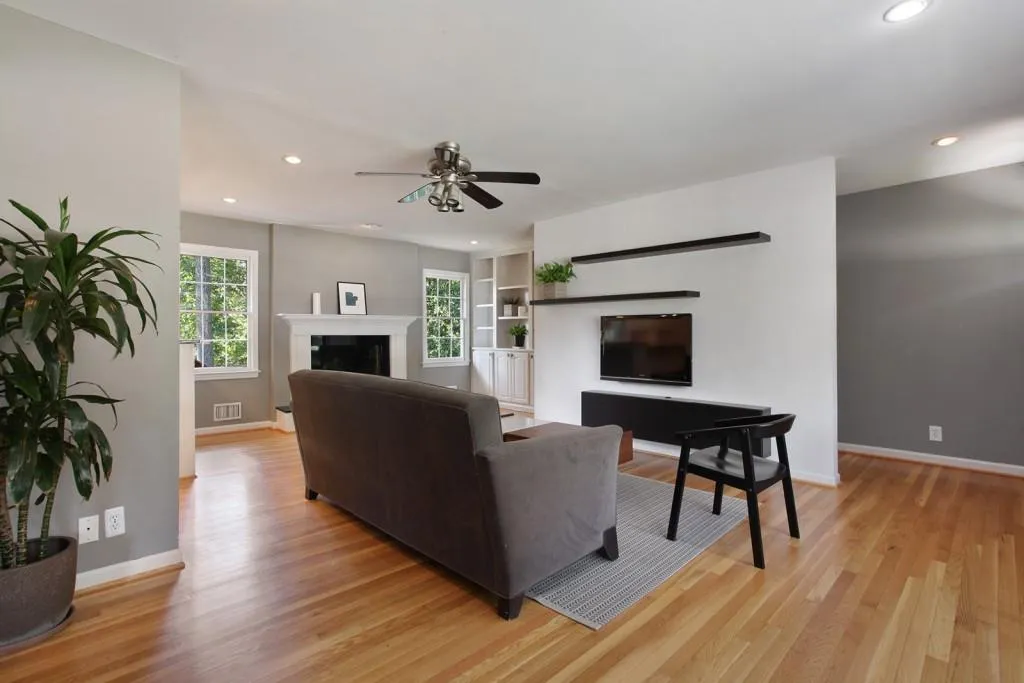 5930 Garber Drive, Sandy Springs, Georgia 30328, 4 Bedrooms Bedrooms, ,3 BathroomsBathrooms,Residential,Sold,5930 Garber Drive,6504563