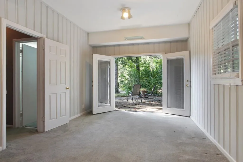 5930 Garber Drive, Sandy Springs, Georgia 30328, 4 Bedrooms Bedrooms, ,3 BathroomsBathrooms,Residential,Sold,5930 Garber Drive,6504563