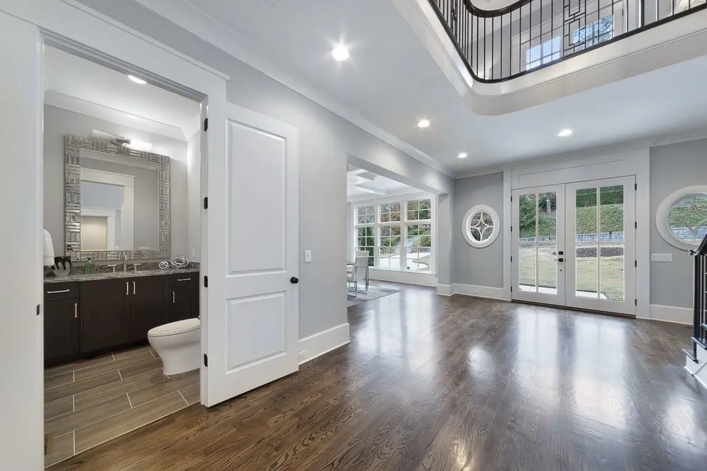 4007 Whittington Drive Ne, Atlanta, Georgia 30342, 4 Bedrooms Bedrooms, ,4 BathroomsBathrooms,Residential,Sold,4007 Whittington Drive Ne,6105773