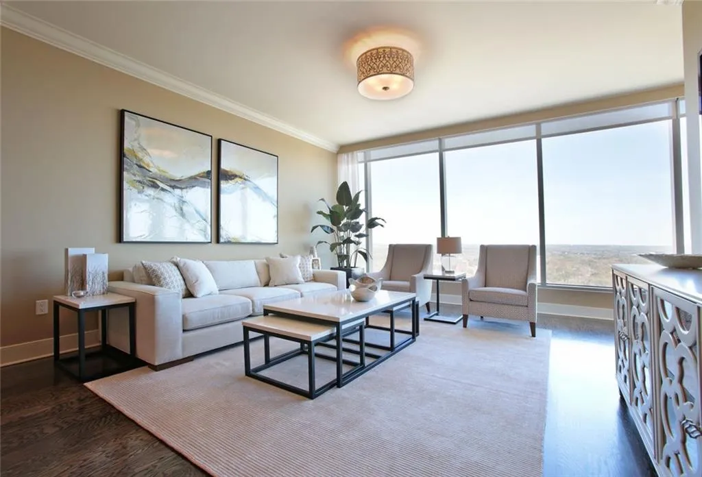 3630 Peachtree Road Ne Unit 2206, Atlanta, Georgia 30326, 1 Bedroom Bedrooms, ,1 BathroomBathrooms,Residential,Sold,3630 Peachtree Road Ne Unit 2206,5742475