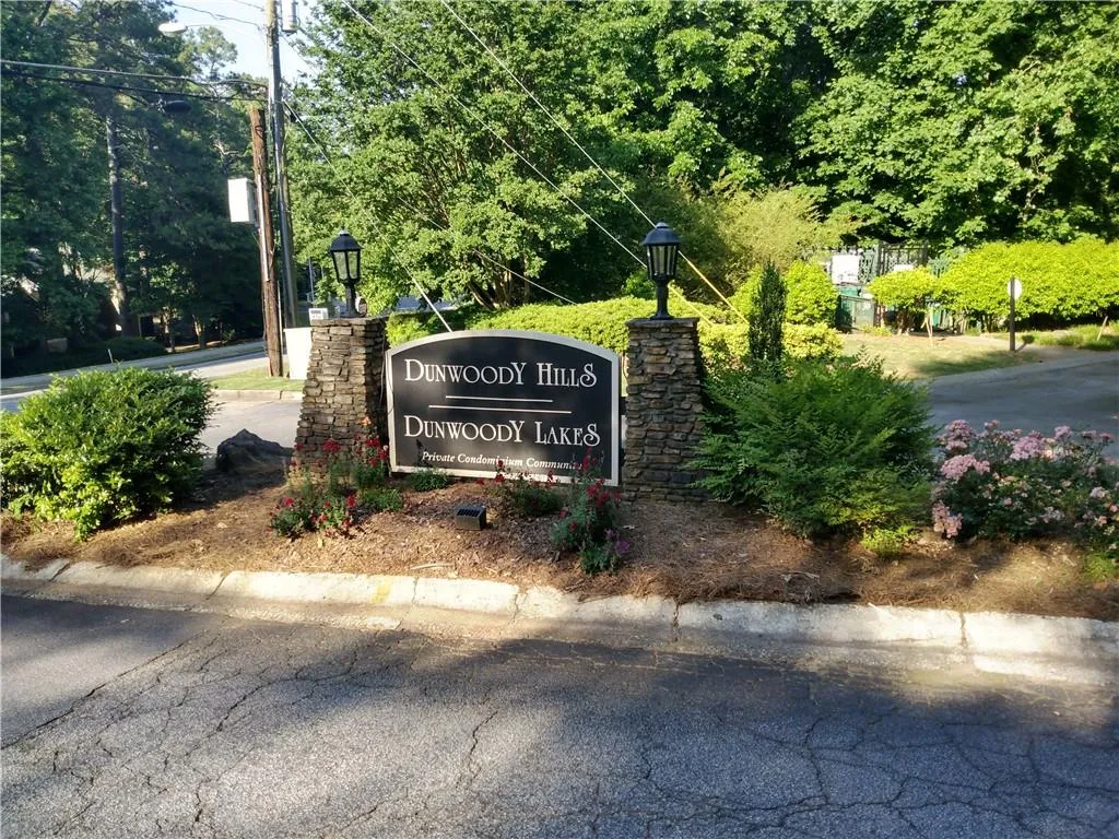 204 Gettysburg Place, Sandy Springs, Georgia 30350, 2 Bedrooms Bedrooms, ,2 BathroomsBathrooms,Residential,Sold,204 Gettysburg Place,7051447