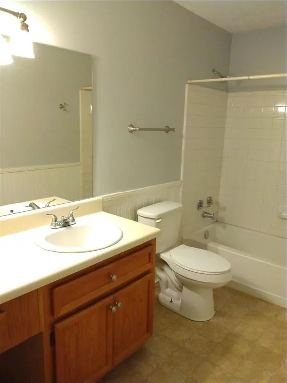 204 Gettysburg Place, Sandy Springs, Georgia 30350, 2 Bedrooms Bedrooms, ,2 BathroomsBathrooms,Residential,Sold,204 Gettysburg Place,7051447