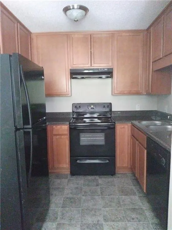 295 Winding River Drive Unit G, Atlanta, Georgia 30350, 3 Bedrooms Bedrooms, ,2 BathroomsBathrooms,Residential,Sold,295 Winding River Drive Unit G,6539093