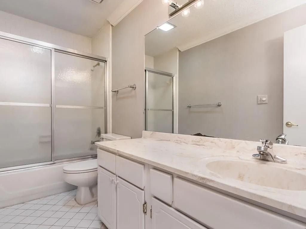 12 Basswood Circle, Sandy Springs, Georgia 30328, 3 Bedrooms Bedrooms, ,2 BathroomsBathrooms,Residential,Sold,12 Basswood Circle,5815356