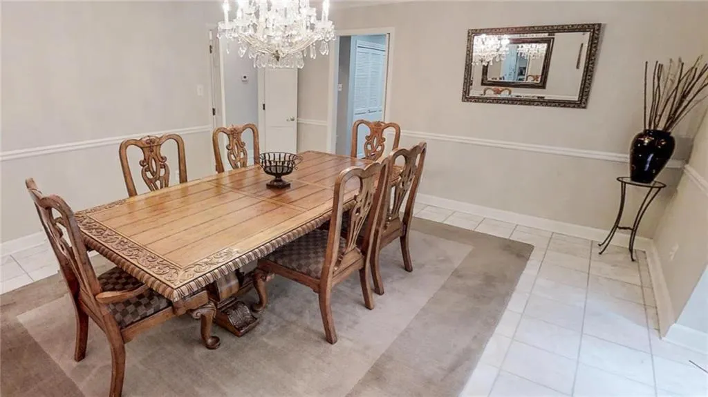 8220 Tynecastle Drive, Sandy Springs, Georgia 30350, 7 Bedrooms Bedrooms, ,5 BathroomsBathrooms,Residential,Sold,8220 Tynecastle Drive,6032247