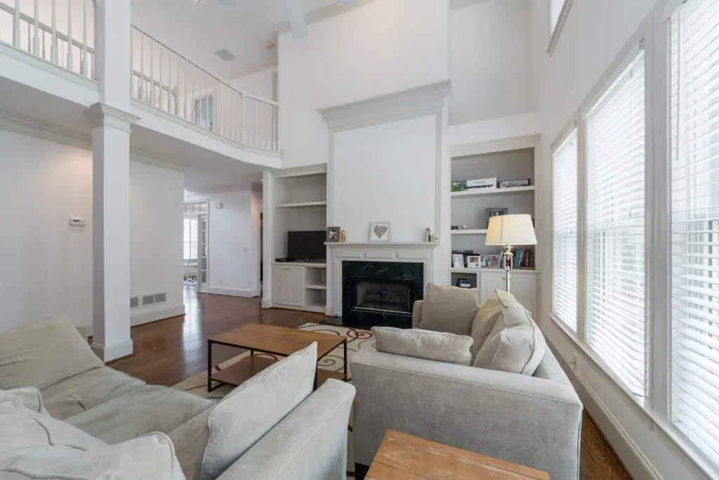 620 Eaton Place, Sandy Springs, Georgia 30350, 5 Bedrooms Bedrooms, ,4 BathroomsBathrooms,Residential,Sold,620 Eaton Place,5655592