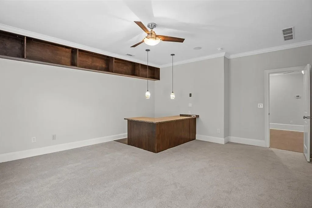 102 W Belle Isle Road, Atlanta, Georgia 30342, 6 Bedrooms Bedrooms, ,5 BathroomsBathrooms,Residential,Sold,102 W Belle Isle Road,6755027