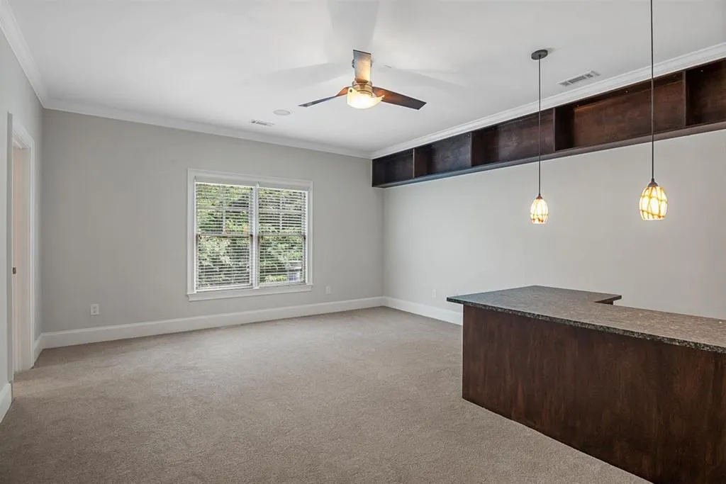 102 W Belle Isle Road, Atlanta, Georgia 30342, 6 Bedrooms Bedrooms, ,5 BathroomsBathrooms,Residential,Sold,102 W Belle Isle Road,6755027