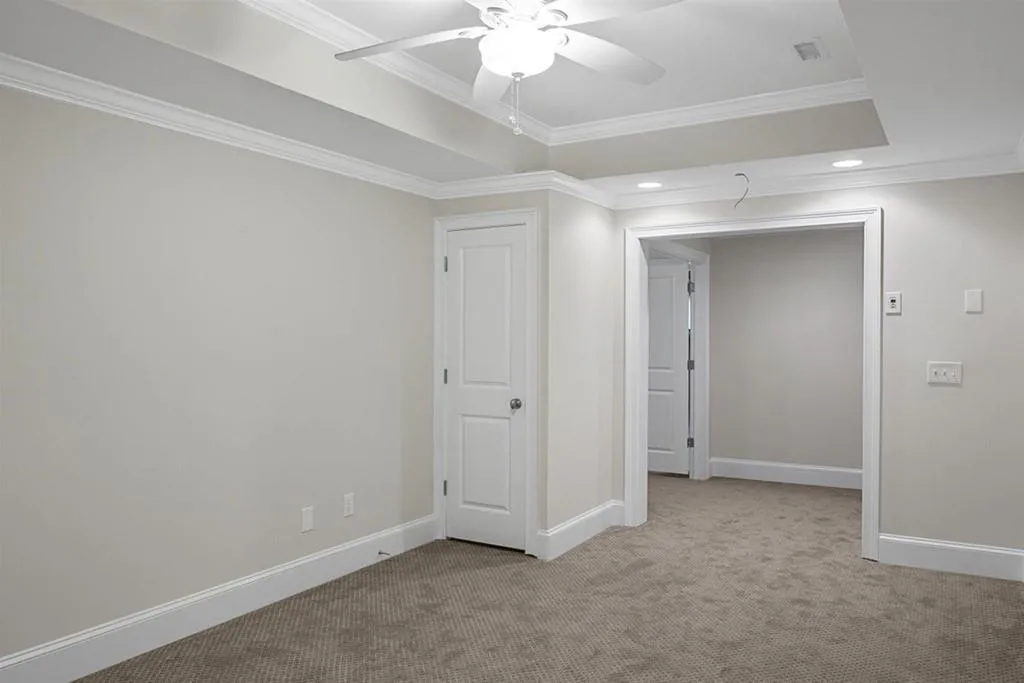 102 W Belle Isle Road, Atlanta, Georgia 30342, 6 Bedrooms Bedrooms, ,5 BathroomsBathrooms,Residential,Sold,102 W Belle Isle Road,6755027