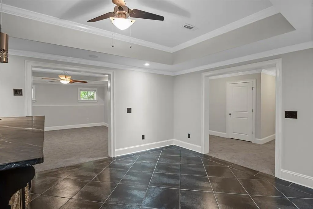 102 W Belle Isle Road, Atlanta, Georgia 30342, 6 Bedrooms Bedrooms, ,5 BathroomsBathrooms,Residential,Sold,102 W Belle Isle Road,6755027