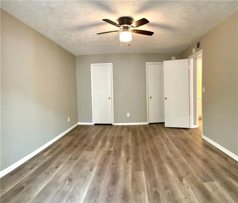 9400 Roberts Drive Unit 2h, Atlanta, Georgia 30350, 1 Bedroom Bedrooms, ,1 BathroomBathrooms,Residential,For Sale,9400 Roberts Drive Unit 2h,7714048