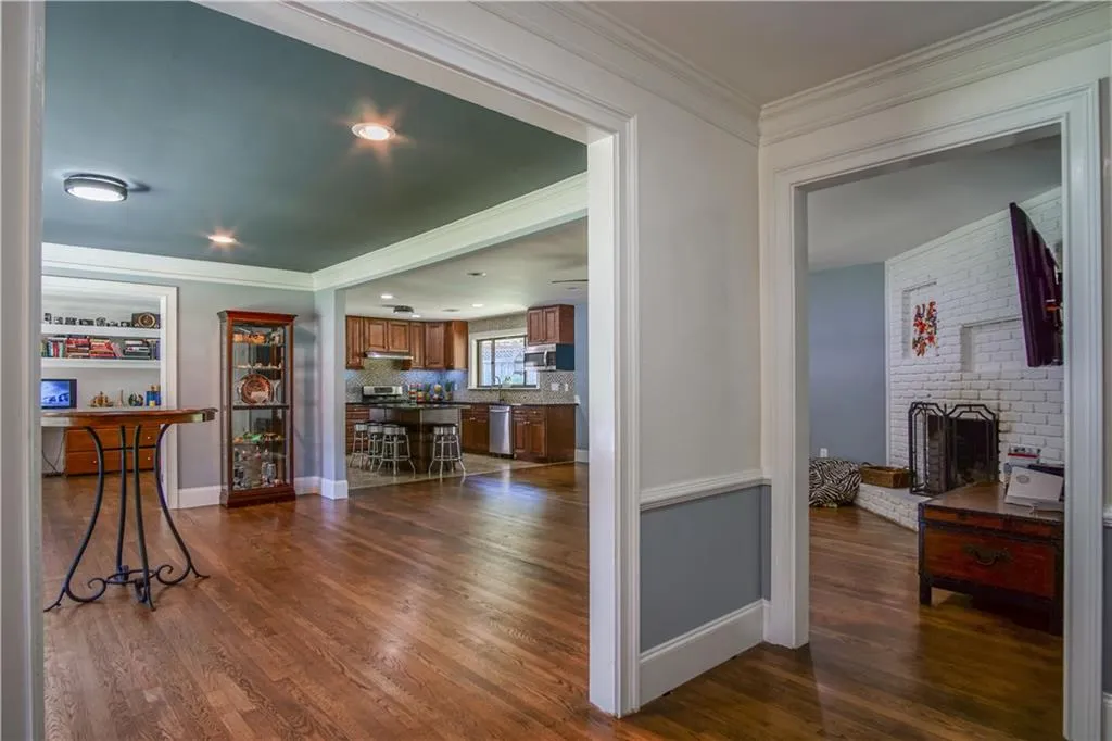 578 Glenforest Road, Sandy Springs, Georgia 30328, 4 Bedrooms Bedrooms, ,3 BathroomsBathrooms,Residential,Sold,578 Glenforest Road,5885854